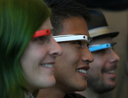 Google Glass'a bir yasak daha geldi TIKLA