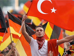 Almanya'da yaşayan Türkler'in büyük zaferi