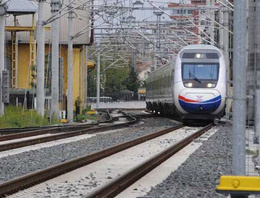 Hızlı tren hatları Türkiye'yi saracak