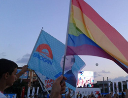 Eşcinsellerden Erdoğan'a destek
