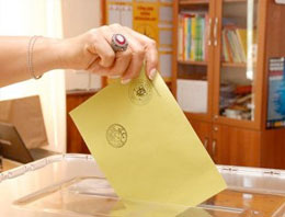 Seçmen kağıtsız oy kullanılır mı?