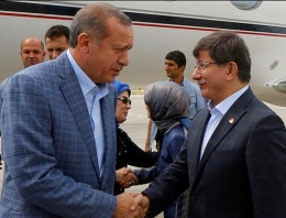 Yeni başbakan Davutoğlu olmayabilir!