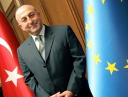 Mevlüt Çavuşoğlu yeni Dışişleri Bakanı kimdir nerelidir