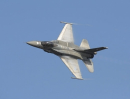 Diyarbakır'da F-16'lar yine havalandı