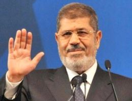 Mursi'nin avukatı suçlamaya itiraz etti