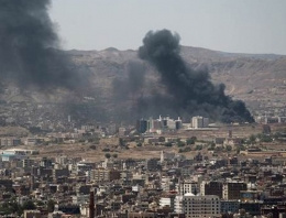 Yemen'de bomba yüklü araç patladı