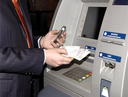 Bankamatik kartını ATMde unutunca