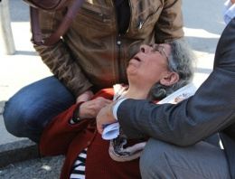 Yaşlı kadın, Barzani'yi Davutoğlu sanınca...