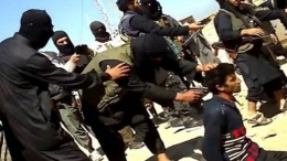 IŞİD‘den Nusra‘yı çıldırtacak 2 idam!