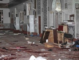 Nijerya'da camiye bombalı saldırı!