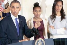 Obama'nın kızlarına paspal dedi!