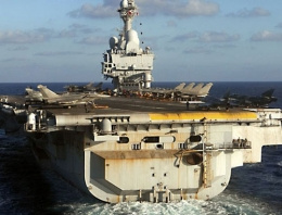 Fransa'dan IŞİD'e karşı uçak gemisi!