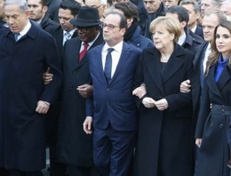 Paris'te liderler meğer yürümemiş!
