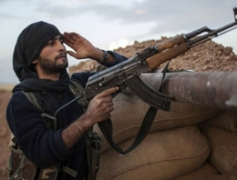 Türkiye sınırında YPG-IŞİD savaşı!