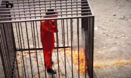 IŞİD yine kafes içinde insan yakacak!