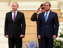 Mısır'dan Putin için skandal tören!