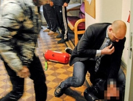İsveç'te Göç Bakanı'na şok saldırı!