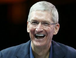 Apple'ın CEO'su tüm servetini bağışlıyor