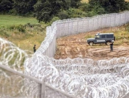 Bulgaristan sınıra duvar çekiyor