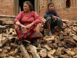 Nepal: Yardım ulaştırılamayan yörelerde öfke büyüyor