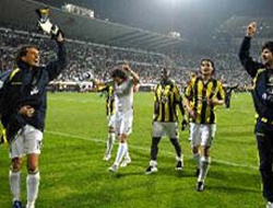 Fener şampiyonluğa çok yakın