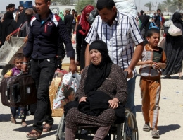 Ramadi'de 25 bin kişi IŞİD'ten kaçtı