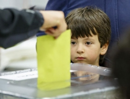 Genel seçimde ilk kez oy kullananlar ne yapmalı