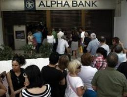 Yunanistan'da bankalar ve borsa bugün kapalı