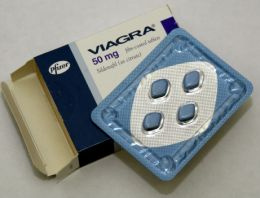 Çin'de Viagra'lı içkilere el kondu