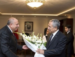 Arınç Başbakan Yardımcılığı'nı Türkeş'e devrettii