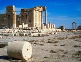 IŞİD'in patlattığı Palmyra'daki Bel Tapınağı 'hala ayakta'