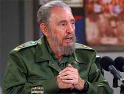 Fidel Castro siyasete geri dönüyor!