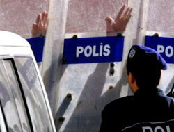 Polis cinayeti önledi