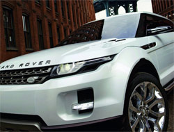 Land Rover'dan şeffaf kaput devrimi