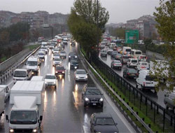 TEMde trafik çilesi erken başladı