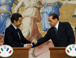 Berlusconi Sarkozye gizlice ne dedi?
