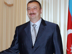 Aliyev bir kez daha uyardı!