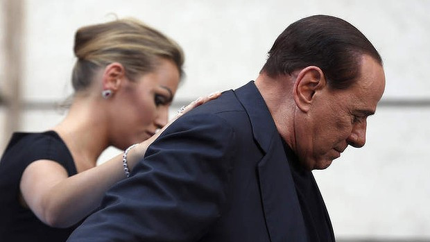 -silvio-berlusconi,-francesca-pascale-9.jpg