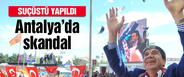 menderes türel akaydın kaçacak, antalya belediyesinde evraklar yakıldı.jpg