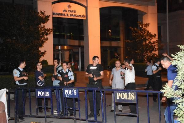 AK PARTİ İSTANBUL SALDIRI.JPG