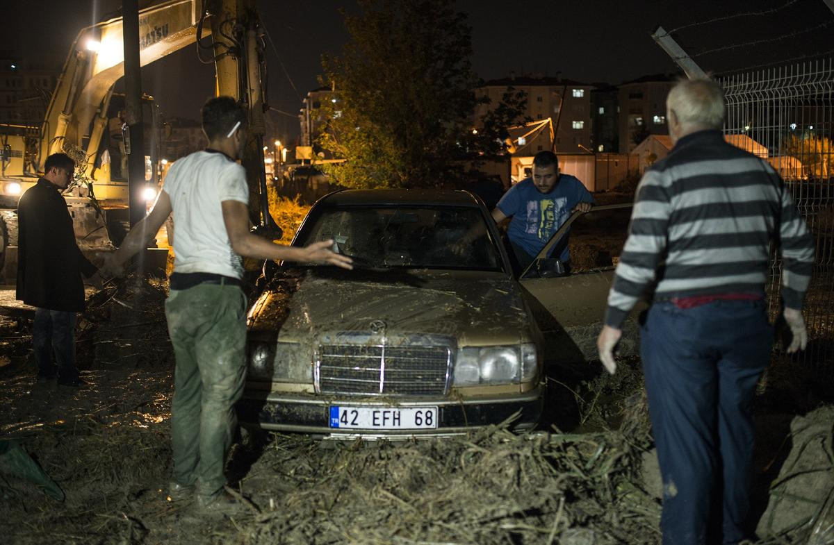 ankarada sel son dakika.jpg