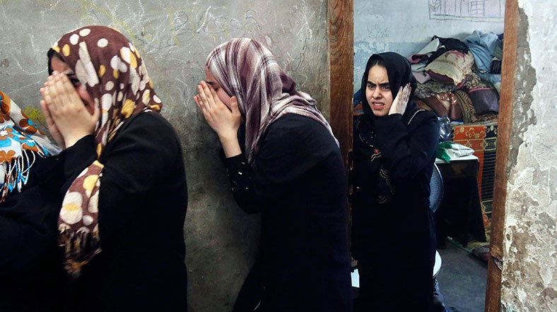 ağlayan-filistinli-kadinlar.jpg