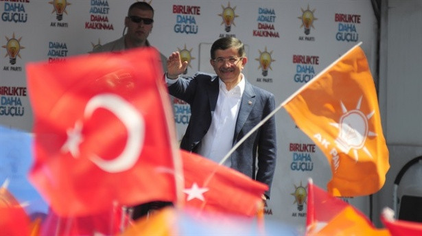 ahmet-davutoglu.20150512155842.jpg