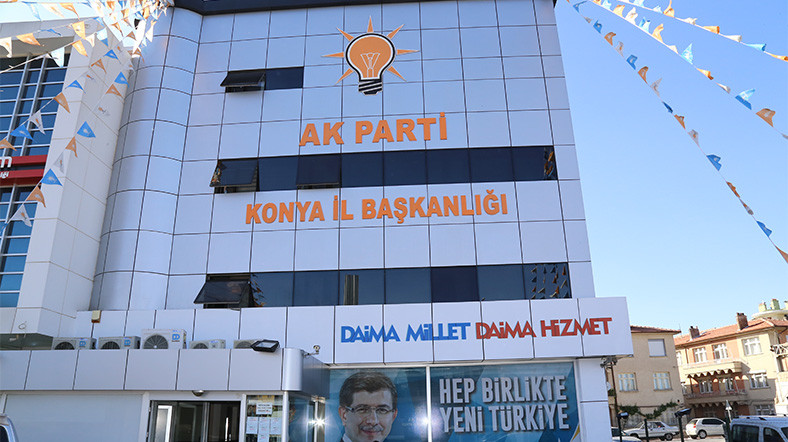 ak-parti-konya.20150518111258.jpg