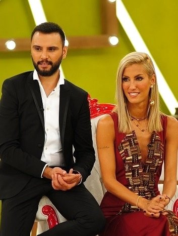 alisan-ve-cagla-yeni-sezonda-konuk-almayacak-7493137_x_4934_o.jpg