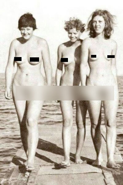angela-merkel-çiplak.jpg