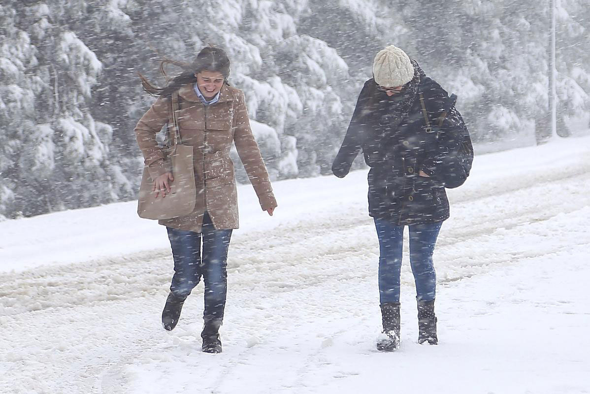 ankara-da-yarin-okullar-tatil-mi-.jpg