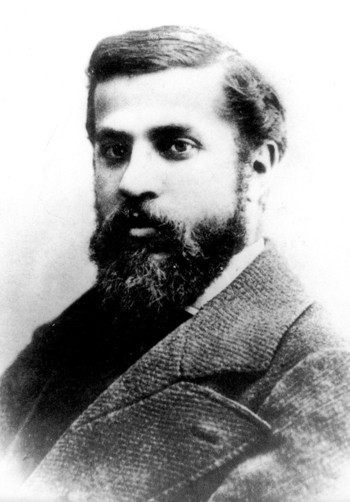 antonio-gaudi.jpg