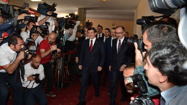 avutoglu-bahceli-koalisyon-gorusmesi-3.jpg