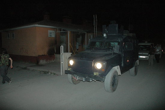 aw000094_04.jpg